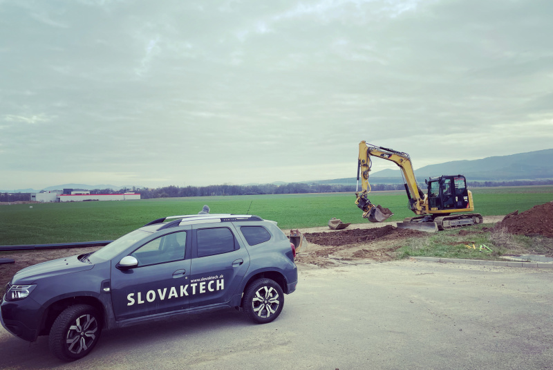 2023 / Vybudovanie inžinierskych sieti pre KN-C v k.u. Záborské s dodaním transformačnej stanice TS-Z s výkonom 1 x 1000 kVa  - foto